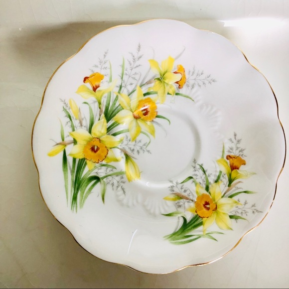 🚫SOLD🚫 Royal Albert Bone Friendship DAFFODIL - Picture 3 of 8